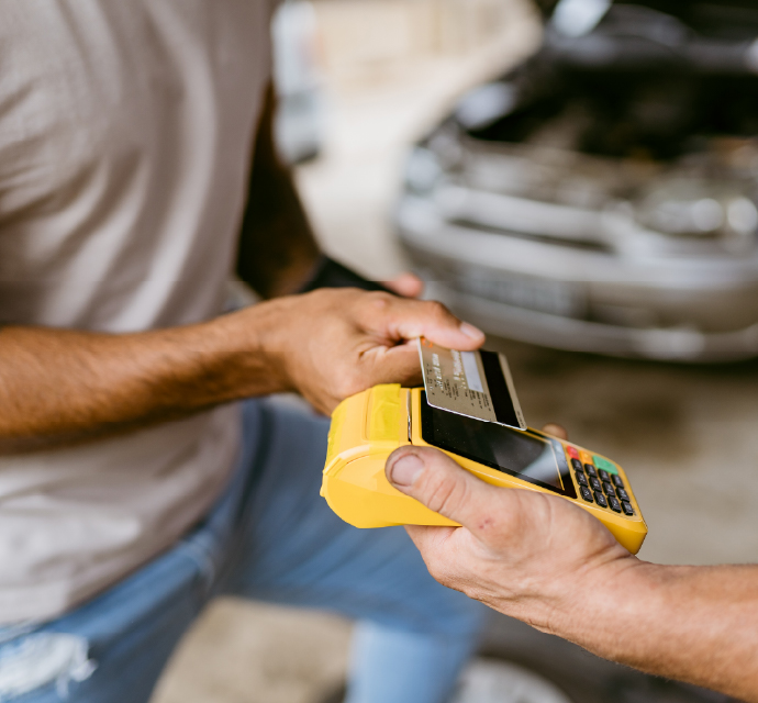 Paying with a credit card using tap to pay